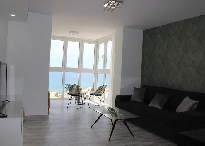 شقة Con Vistas Al Mar تورّيفيِخا